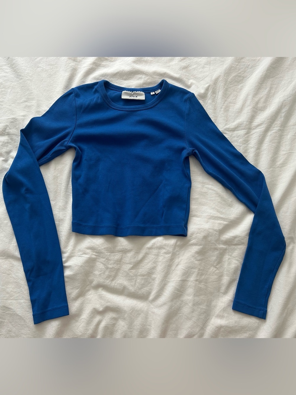 JJXX royal blue cropped long sleeve size small